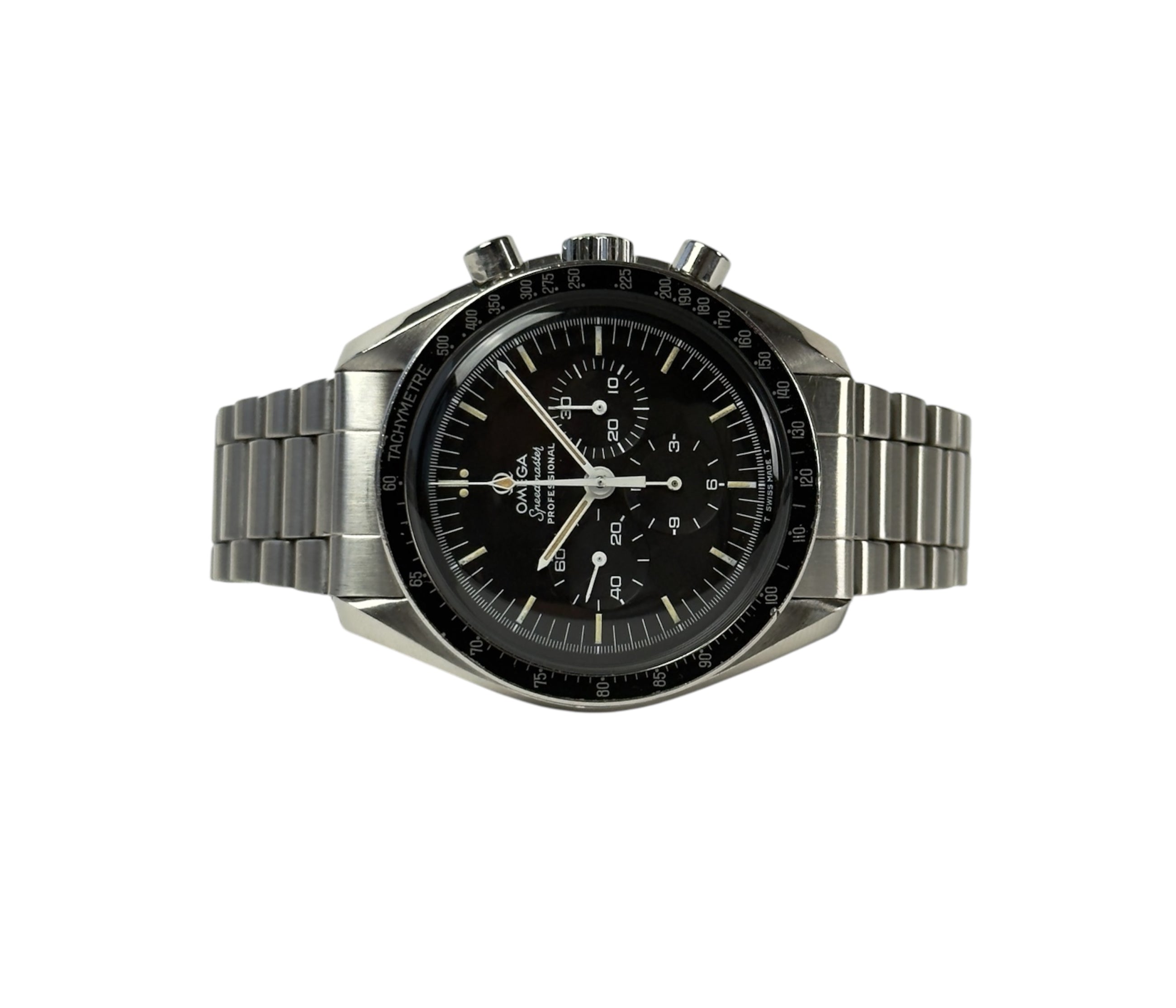 Omega Speedmaster 145.022-74 (1970) i stål med plexiglas. Fremstår i super flot stand, 9/10. Uret kommer uden tilbehør.