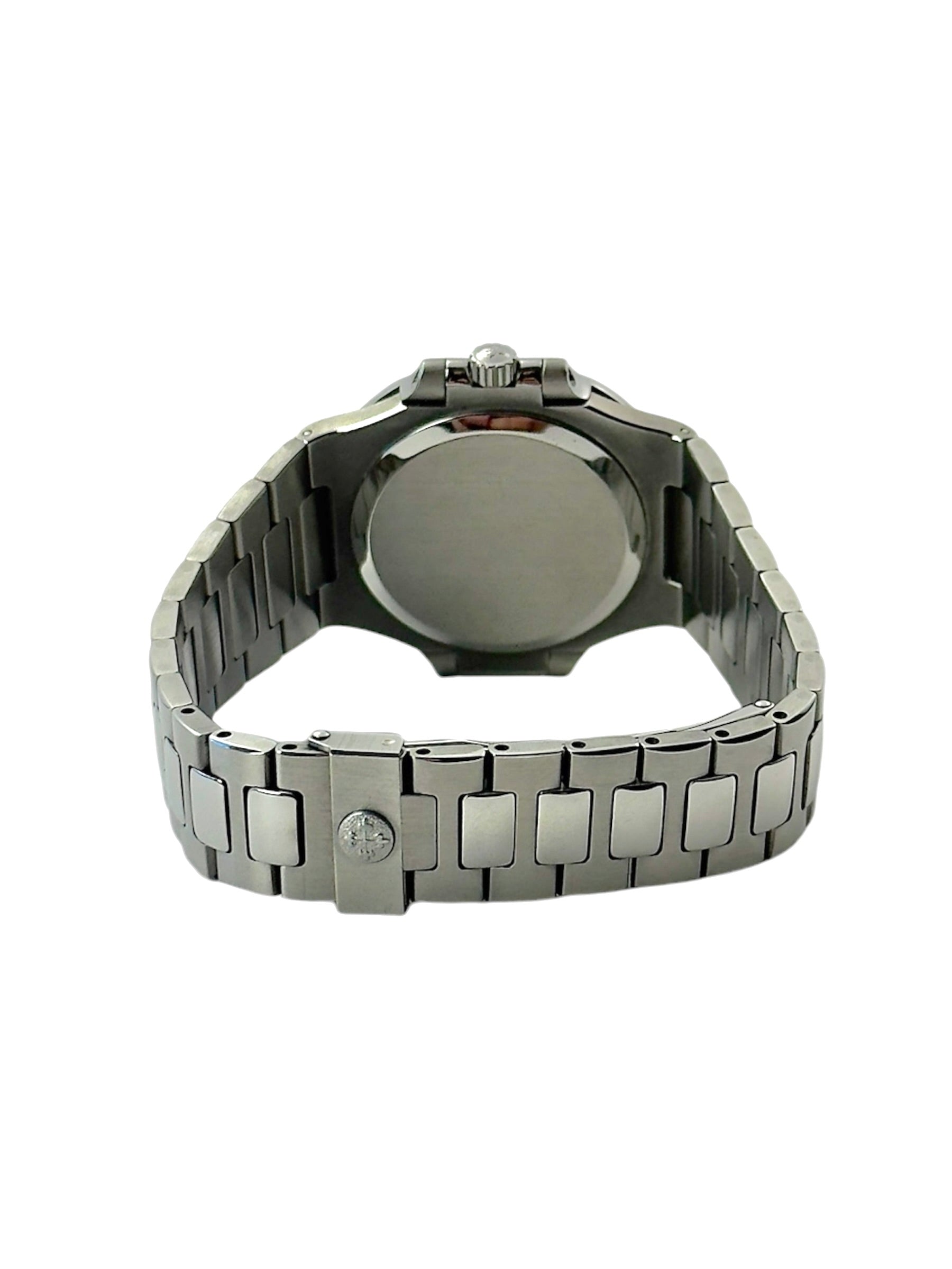 Patek Philippe Nautilus 3800 liggende bagsidevisning med smuk patina i god stand med boks og certifikat