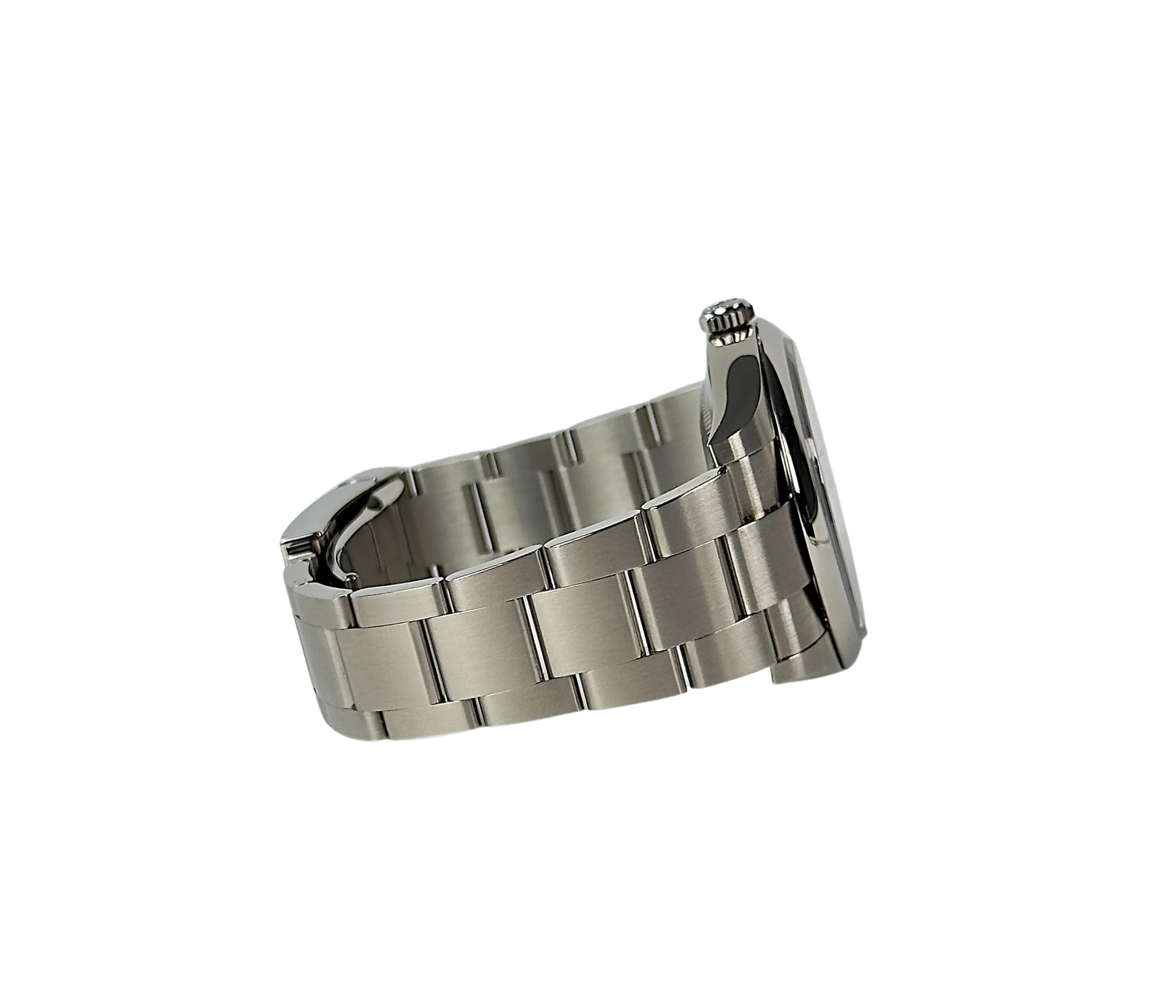Rolex Oyster Perpetual 41 124300 (2022) i stål. Super flot grøn skive samt smooth lynette. Uret fremstår i mint stand med minimale håndteringsspor. Kommer som fuldt sæt: bokse, certifikat, manualer og tag. Uret er omfattet af Rolex World Wide Garanti til december 2027.