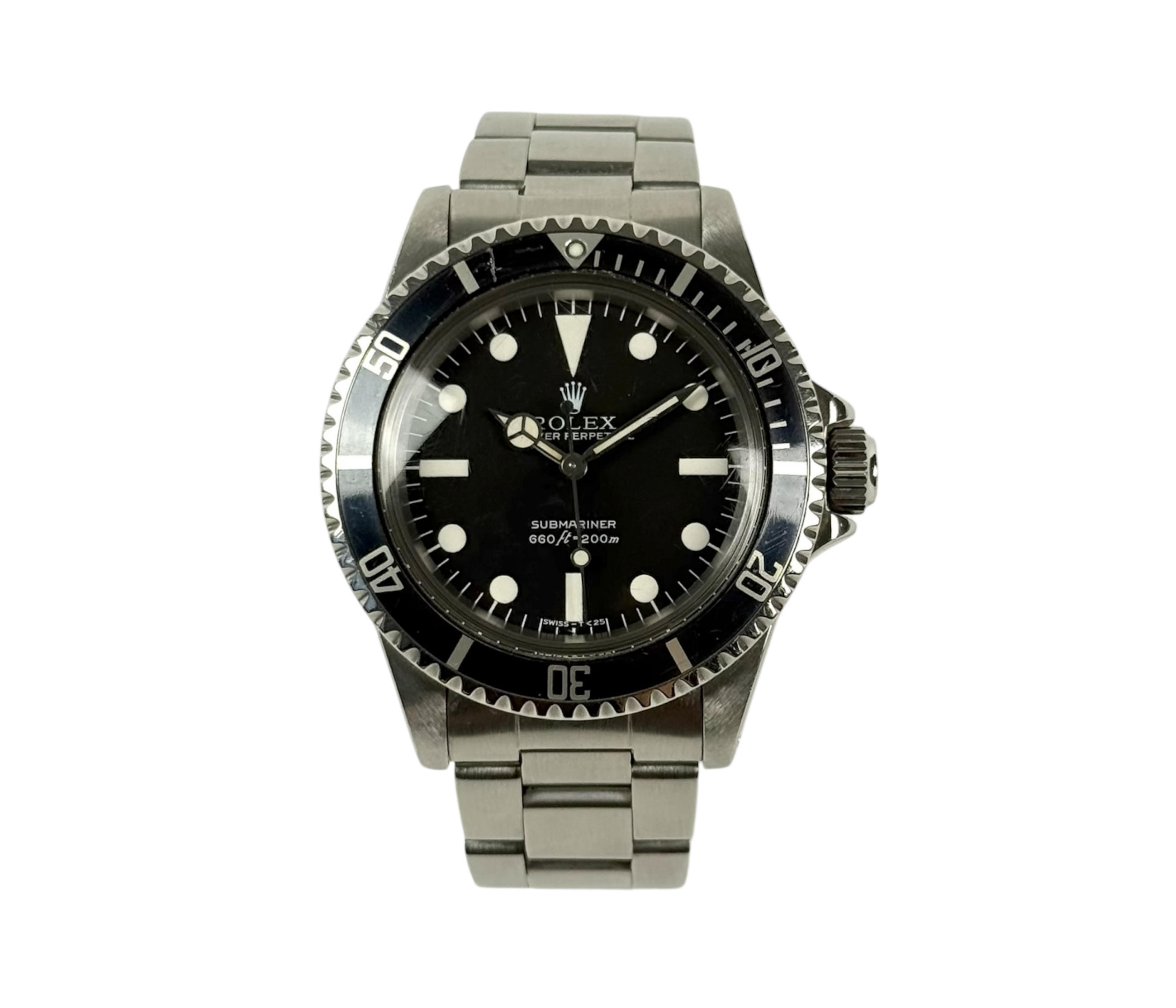 Rolex Submariner 5513 1978 i stål med original mk3 "lollipop"-skive og visere. Uret patina fremstår meget ensartet og subtilt. Kommer med certifikat, original købskvittering, booklet og manualer.