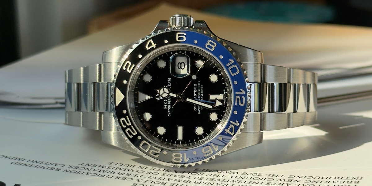 Find dette Rolex GMT-Master 116710BLNR samt mange flere under: Vores kollektion