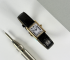 Cartier Tank Louis 866001 i massivt 18 Kt guld fra 1990'erne