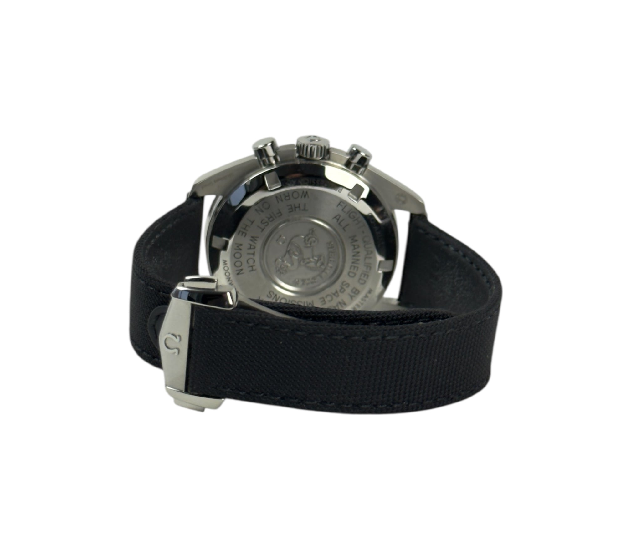 Omega Speedmaster hesalite 310.32.42.50.01.001 (dec. 2025) i stål med tekstilrem. Uret fremstår i mint stand uden brugsspor. Kommer som fuldt sæt: Bokse, certifikater, manualer mv. 