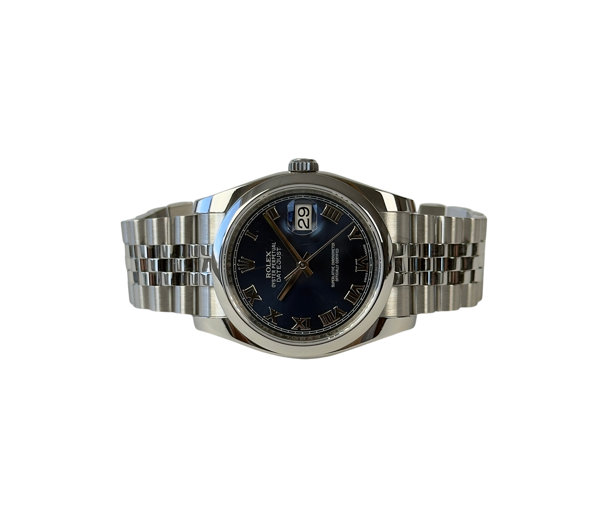 Rolex Datejust 116200 (2018) på jubilee-lænke og smooth krans med blå skive med romertal. Uret fremstår i rigtig flot stand, 9/19. Kommer som fuldt sæt:  boks, certifikat, manualer, kortholder og hangtag.