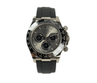 Rolex Daytona 116519LN "Ghost" (2017) på Oysterflex-rem. Uret er i god stand med alm. brugsspor. Kommer som fuldt sæt: Bokse, omslag, certifikat, manualer samt hangtag og whitetag. 