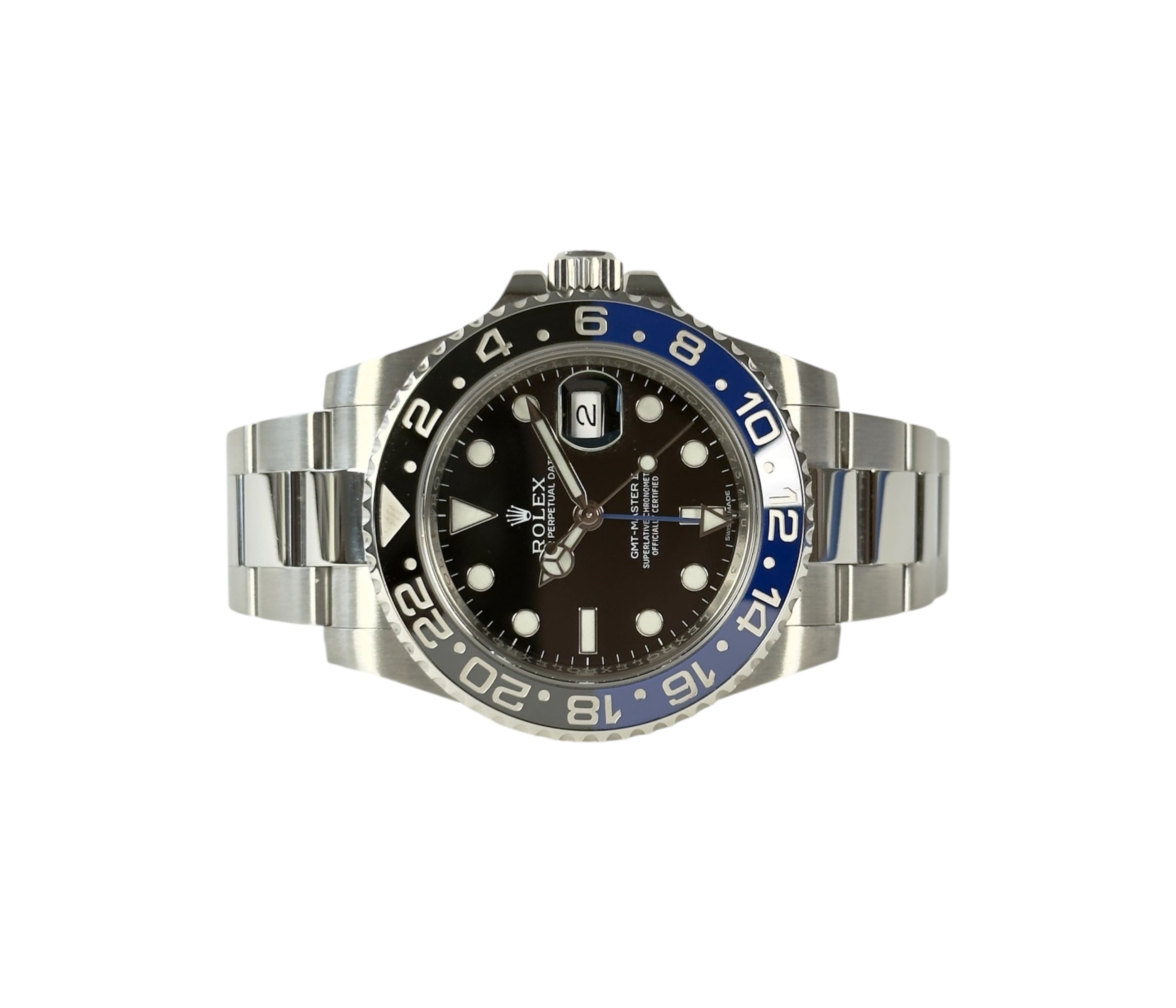 Rolex GMT-Master II 116710BLNR (2013) i stål med blå/sort keramisk drejekrans. Uret fremstår i flot stand med få brugsspor, 9/10. Kommer som fuldt sæt: Bokse, certifikat mv.