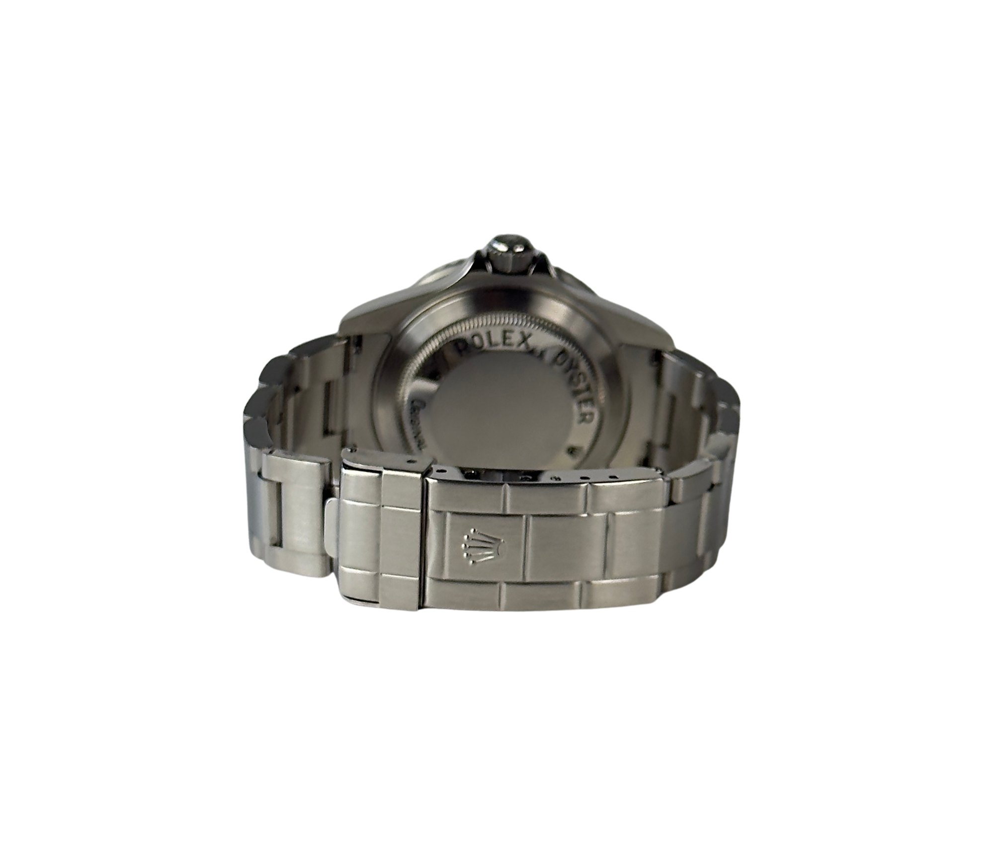 Rolex Sea-Dweller 16600 V-serie (2009) i stål. Uret fremstår i rigtig flot stand, 9.5/10. Eftertragtet modelår blandt samlere. Kommer som fuldt sæt: Bokse, certifikat, manualer, kortholder, tag og lænkeværktøj.