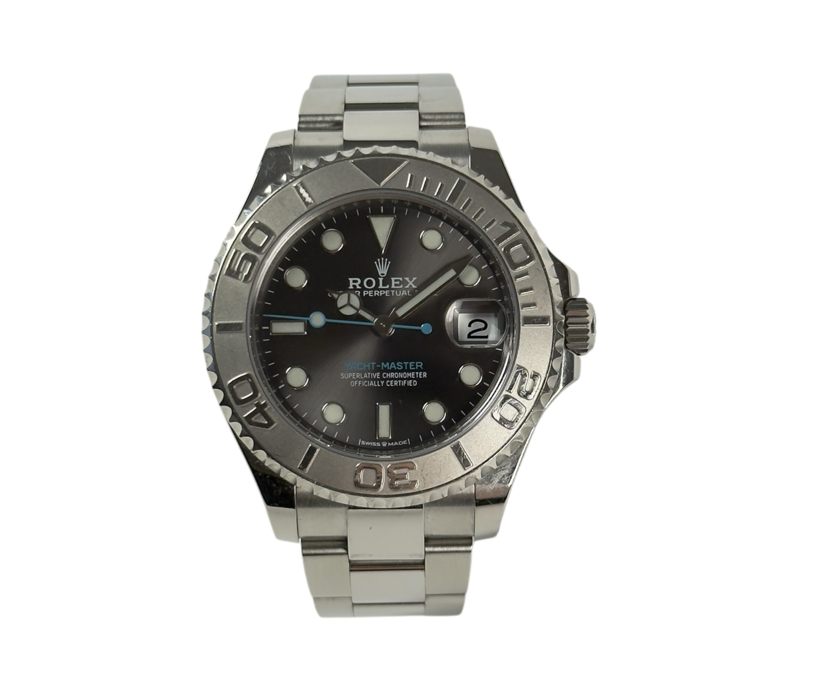 Rolex Yacht-Master 268622 (2022) i stål og platin. Uret måler 37 millimeter. Fremstår i alm. stand med brugsspor. Kommer som fuldt sæt: Bokse, omslag, certifikat, manualer og hangtag. Uret er omfattet af Rolex World Wide Garanti til 2027.