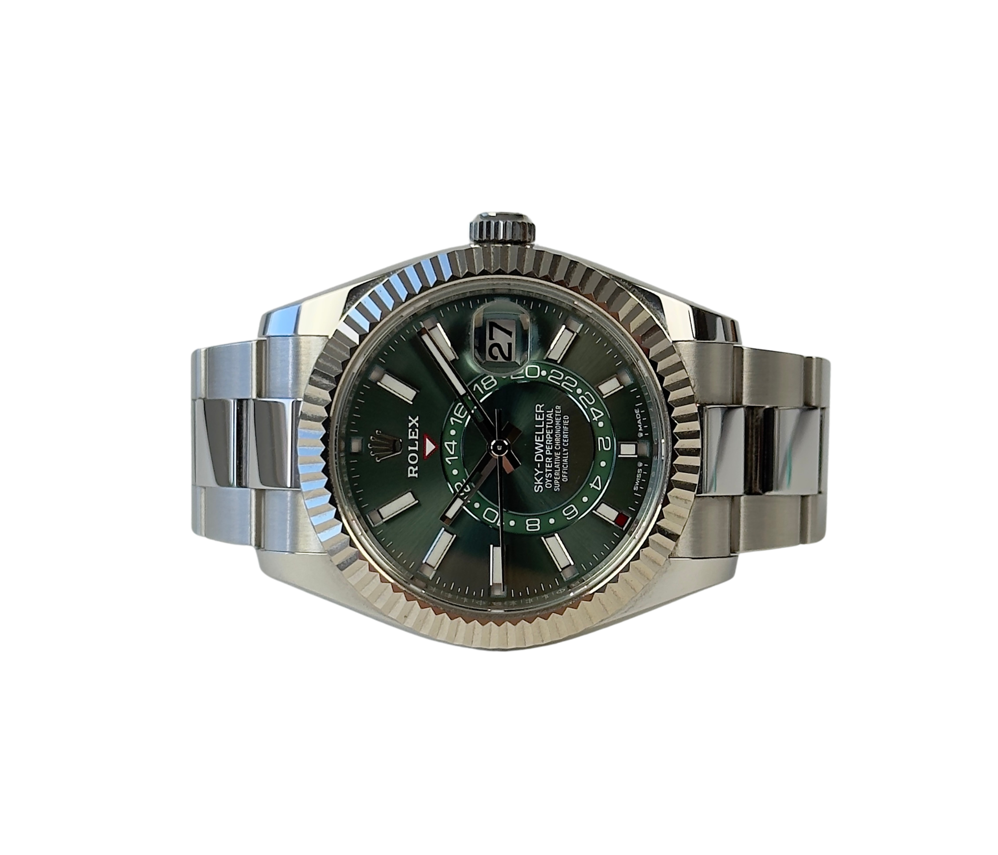 Rolex Sky-Dweller 336934 (2023) på Oysterlænke med riftet hvidguldskrans og Mint Green skive. Uret fremstår i god stand med mindre brugsspor, 8.5/10. Kommer som fuldt sæt: bokse, certifikat, manualer og hangtag. Uret er omfattet af Rolex World Wide Garanti til 2028.