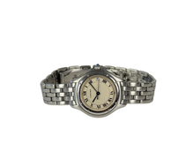 Cartier Cougar 987906 (1990'erne) i stål. Det måler 26mm x 34mm. Uret fremstår i god alm. stand, 8.5/10. Kommer uden tilbehør.