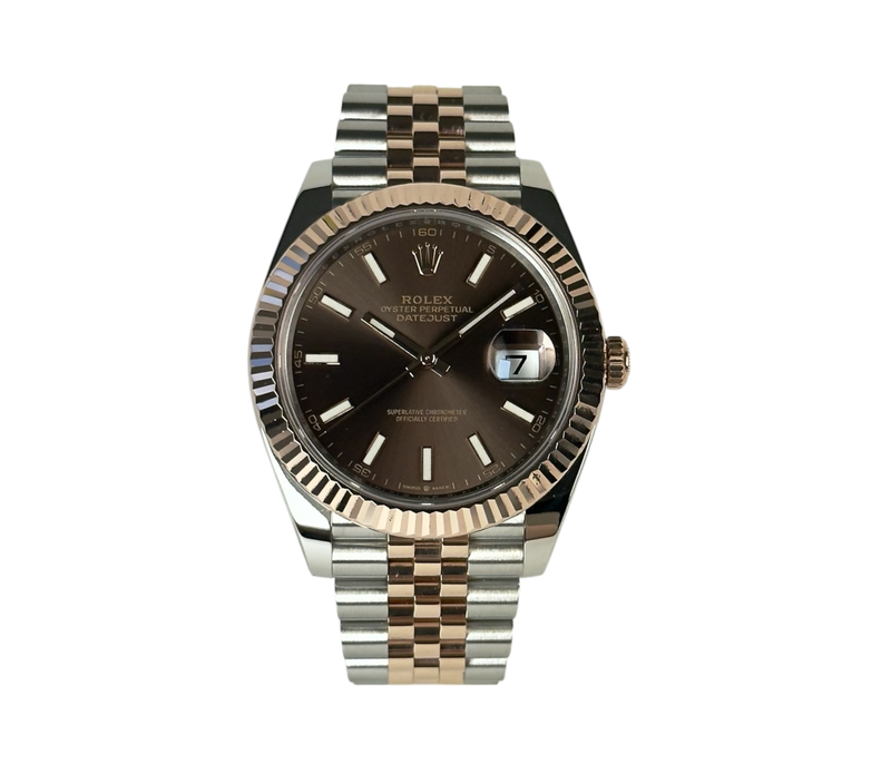 Rolex Datejust 126331 i rosaguld/stål på Jubilee-lænke og med riflet krans. Super stand. Fuldt sæt.
