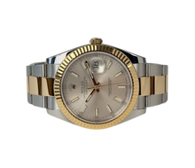 Rolex Datejust 126333 i guld og stål med sølvskive. I super god stand, komplet sæt.