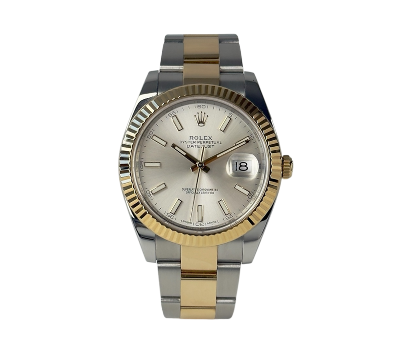 Rolex Datejust 126333 i guld og stål med sølvskive. I super god stand, komplet sæt.