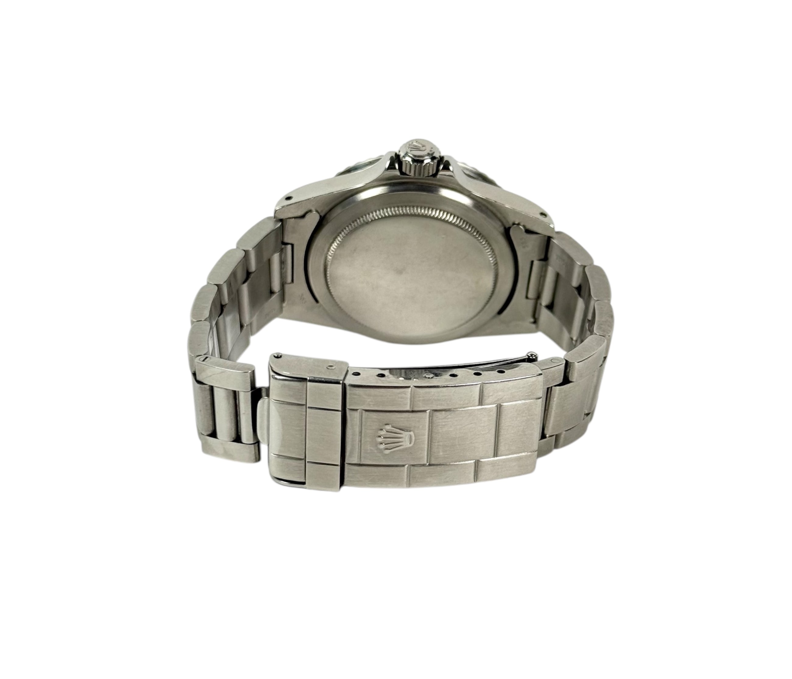 Rolex Submariner 5513 1978 i stål med original mk3 "lollipop"-skive og visere. Uret patina fremstår meget ensartet og subtilt. Kommer med certifikat, original købskvittering, booklet og manualer.